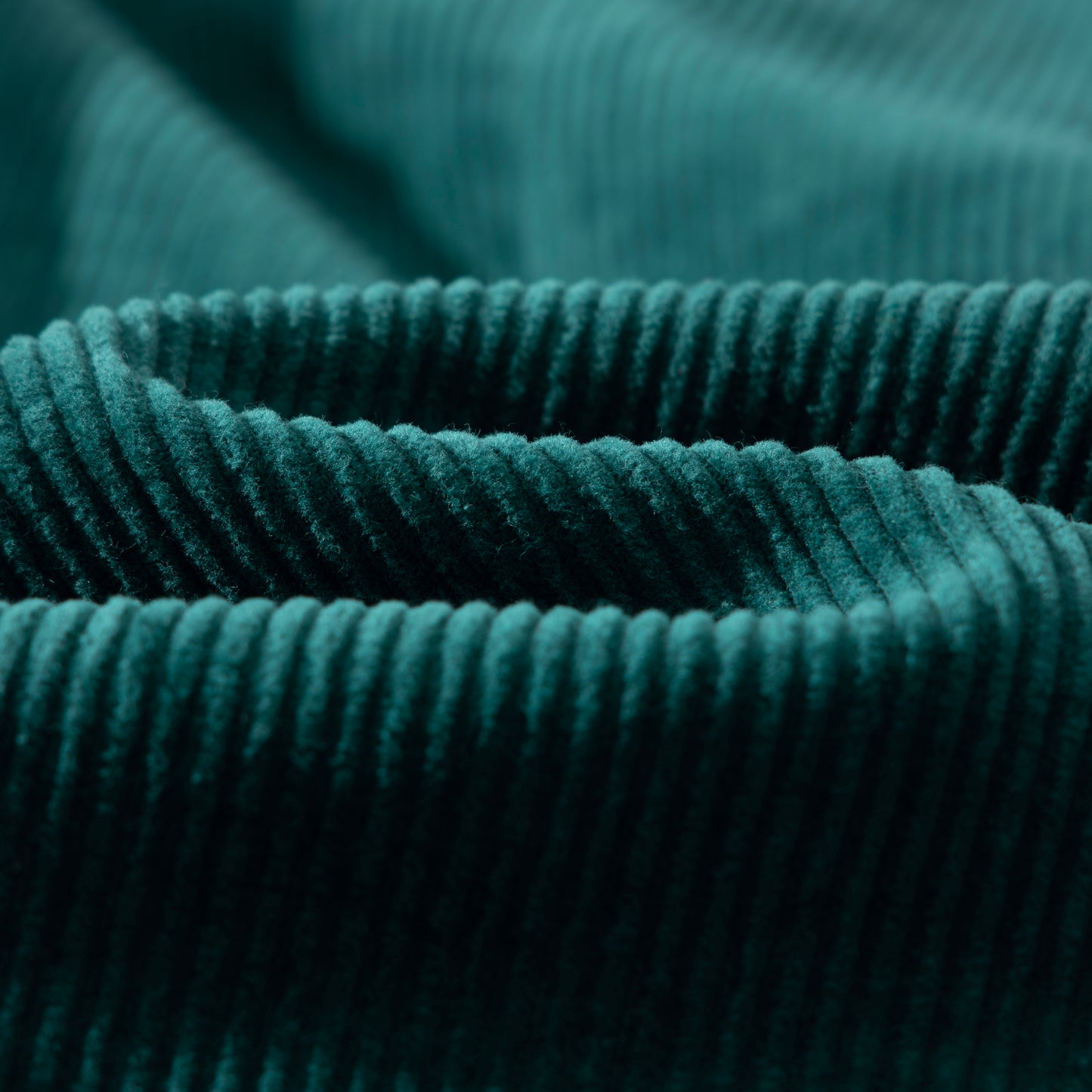 Pants Velvet Series model 4, emerald