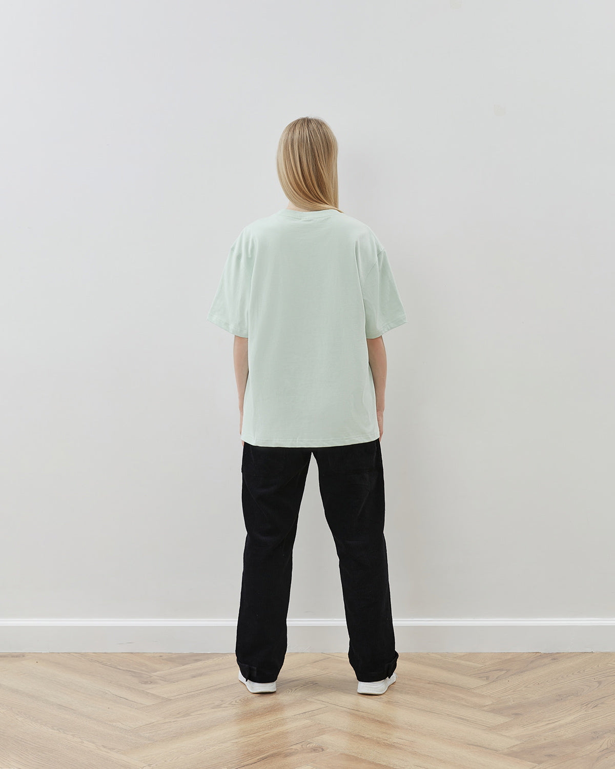 T-shirt graffiti, pistachio