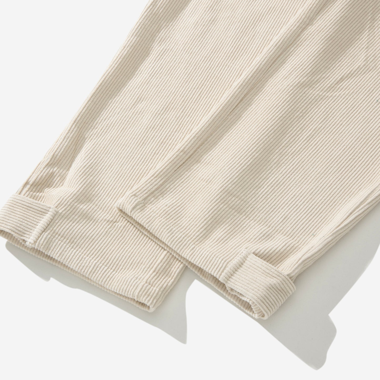 Pants Velvet Series model 4, beige